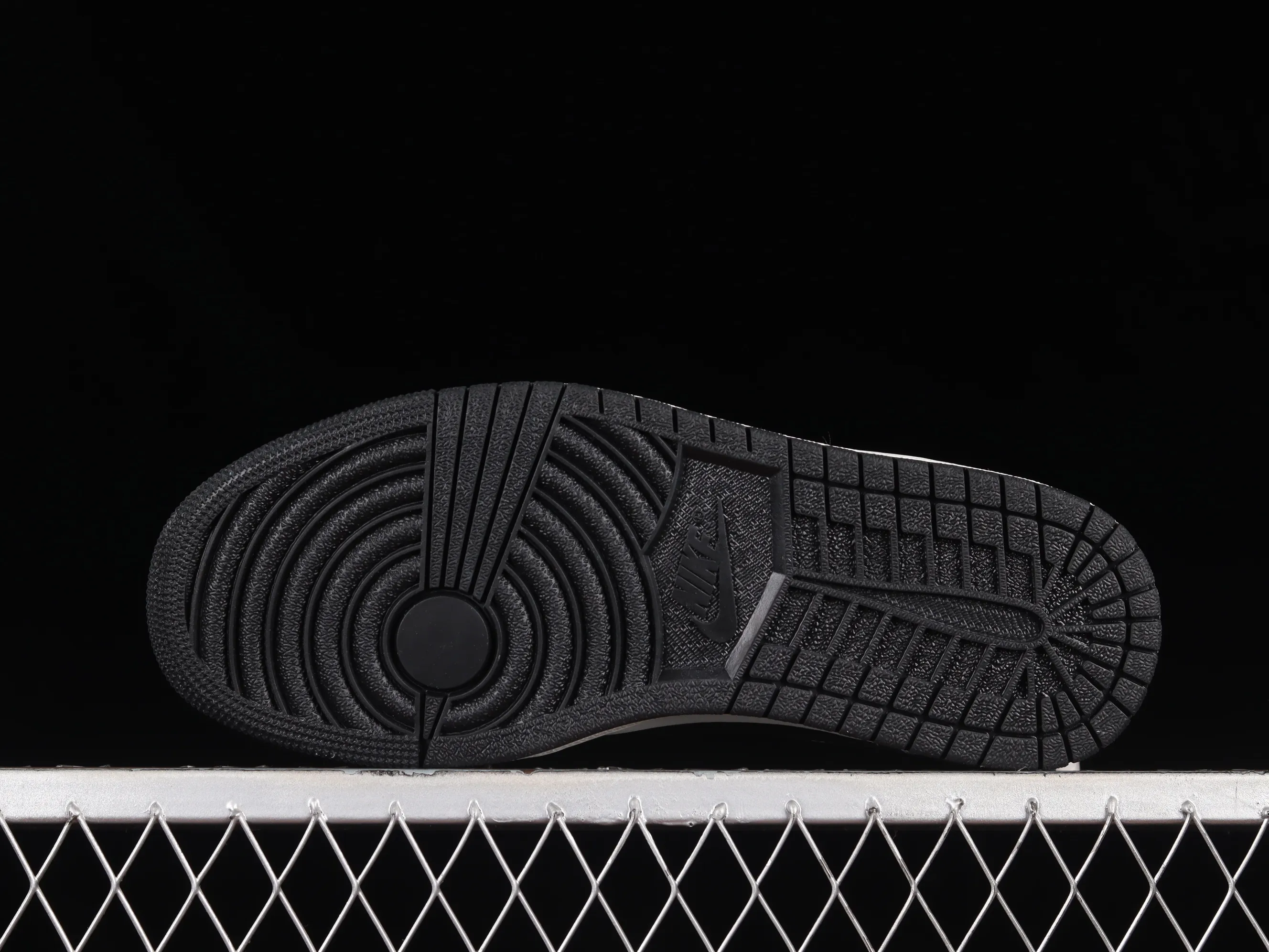All Categories Air Jordan Jordan Series Basketball Shoes Air Jordan 1 Low Travis Scott x Air Jordan 1 Low OG AJ1 Joe 1 World Cup Theme Reversed Undercut Joint Casual Sports Basketball Shoes DM7866-668